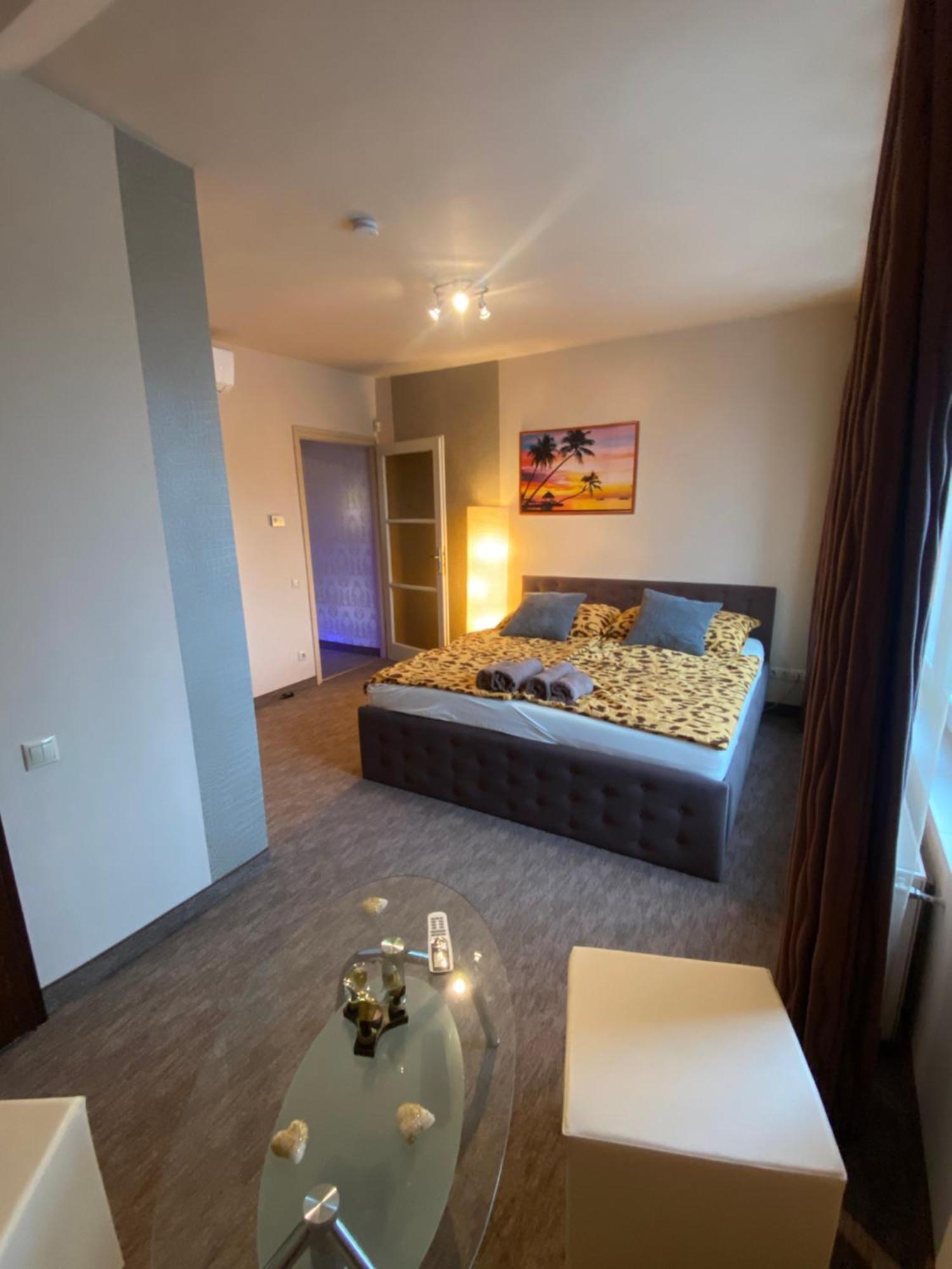 Garden Spa Resort Βουδαπέστη Εξωτερικό φωτογραφία